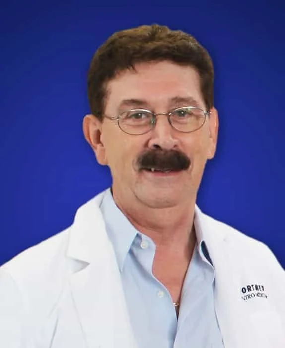 Dr. Francisco Arroyo | Especialista em Medicina Esportiva